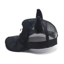 Load image into Gallery viewer, Horns Logo Trucker Cap